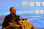 与会领导共同为第2万台车剪彩.